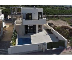 Villa en Venta en Daya Nueva, Alicante