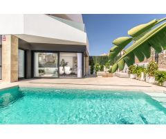 Villa en Venta en Orihuela Costa, Alicante