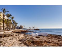 BUNGALOW PLANTA ALTA EN ESQUINA DE 2 DORMITORIOS Y 2 BAÑOS CON TERRAZA Y SOLARIUM DE 53M2!!