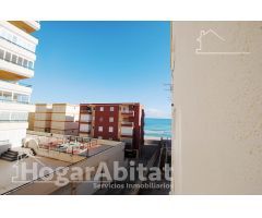 Reformado con garaje en segunda línea de playa