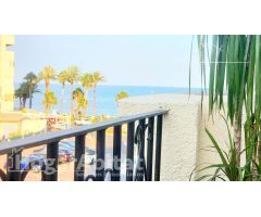 ¡SEGUNDA LÍNEA DE PLAYA! ACOGEDOR, PRECIOSO Y EXTERIOR CON GARAJE Y TERRAZA