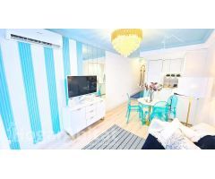 ¡SEGUNDA LÍNEA DE PLAYA! ACOGEDOR, PRECIOSO Y EXTERIOR CON GARAJE Y TERRAZA