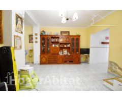 AMLIA CASA CON TERRAZA Y PATIO