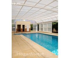 EXTERIOR CON PISCINA, GARAJE Y TERRAZA JUNTO A LA PLAYA