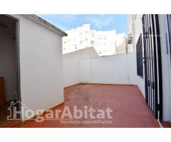 ¡5 DORMITORIOS! CÉNTRICO CON TERRAZA Y TRASTERO