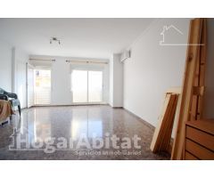 ¡5 DORMITORIOS! CÉNTRICO CON TERRAZA Y TRASTERO