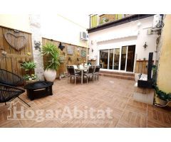 ESPACIOSA Y PRECIOSA CASA REFORMADA CON DOS TERRAZAS