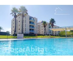 ¡CERCA DE LA PLAYA! AMPLIO EN RESIDENCIAL CON PISCINA Y TERRAZA