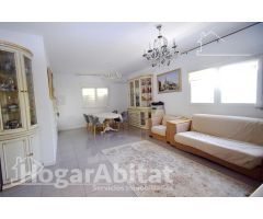 MAGNIFICO CHALET SEMINUEVO CON TERRAZA Y GARAJE