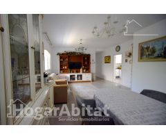 MAGNIFICO CHALET SEMINUEVO CON TERRAZA Y GARAJE