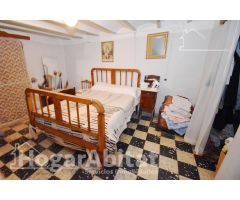 ¡CENTRO! GRAN CASA CON TERRAZA