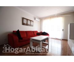 AMPLIO Y EXTERIOR CON TERRAZA Y BALCÓN EN EL CENTRO