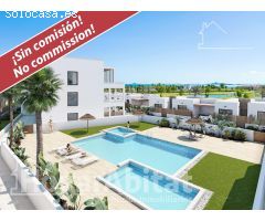 ¡TOTALMENTE NUEVO!  EXTERIOR CON GARAJE, PISCINA Y TERRAZA, CERCA DE LA PLAYA