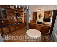GRAN CASA CON GARAJE, TERRAZA Y LOCAL COMERCIAL