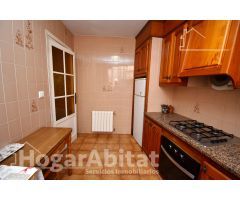GRAN CASA CON GARAJE, TERRAZA Y LOCAL COMERCIAL