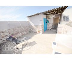 ¡PRECIOSO ÁTICO! AMPLIO Y LUMINOSO CON GRAN TERRAZA Y BALCÓN