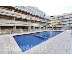 ¡2ª LINEA DE LA PLAYA Y CON VISTAS AL MAR! EXTERIOR CON PISCINA Y TERRAZA