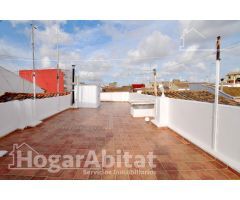 ¡MAGNÍFICA VIVIENDA! REFORMADA Y MUY AMPLIA CON GRAN TERRAZA
