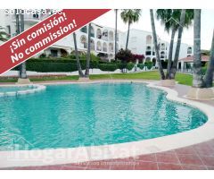 ¡CERCA DEL MAR! EXTERIOR Y REFORMADO EN RESIDENCIAL CON JARDÍN Y TERRAZA