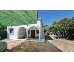 Casa con terreno en Venta en Alhama de Almería, Almería