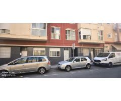 Excelente venta de planta baja del 2008 una única dueña