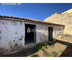¡FINCA RUSTICA EN GRANADILLA! TU OPORTUNIDAD DE CREAR TU HOGAR
