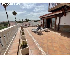 RESIDENCIA EXCEPCIONAL EN EL CAMPO DE GOLF DEL SUR