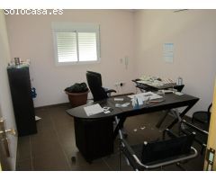 Fantástica oportunidad para alquilar desde 1 hasta 3 oficinas en el polígono industrial El Oliveral