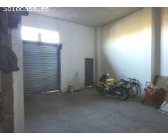 Local en venta con VADO, se encuentra situado en la zona del Colegio Betania