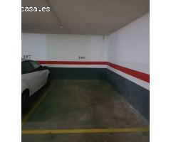 Plaza de garaje situada en la urbanización de la Gran Manzana de Quart de Poblet