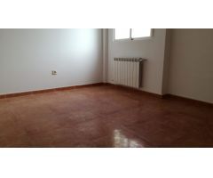 Piso duplex con garaje y trastero ¡Nuevo a estrenar! en Tobarra (Albacete).