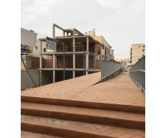 Parcela urbana para construcción de adosado.