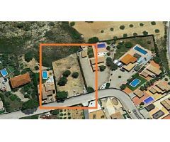 Parcela urbana de 1.033 m2 en situada en la urbanización Balcón de Montroy (Montroy)