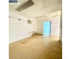 Local comercial en Edificio Histórico en Quart de Poblet