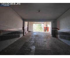 Plaza de aparcamiento amplia en zona El Carmen /Hospital de Manises