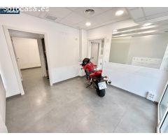 Local comercial esquinero situado zona Padre Jesús Fernández