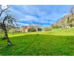 FABULOSA CASA  CON 3.000 M2 DE TERRENO URBANO EN ARENAL DE PENAGOS