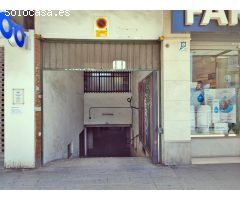 Plaza de aparcamiento en venta en Camino de Ronda