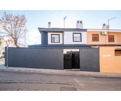 MARAVILLOSA PAREADA EN HUETOR VEGA
