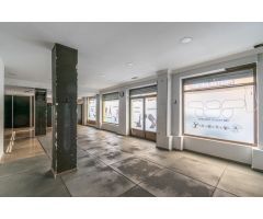 LOCAL COMERCIAL JUNTO A ALHAMAR