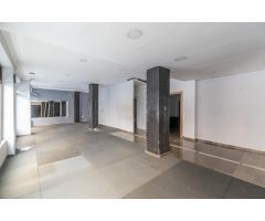 LOCAL COMERCIAL JUNTO A ALHAMAR