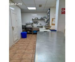 VENTA DE 3 NEGOCIOS EN FUNCIONAMIENTO, PLENO CENTRO DE GRANADA