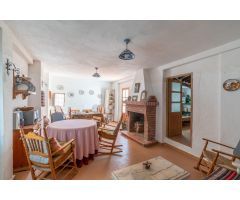Casa de Pueblo en Venta en orgiva, Granada