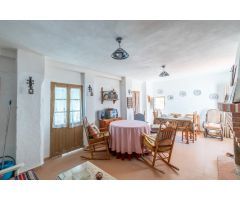 Casa de Pueblo en Venta en orgiva, Granada
