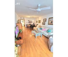 GRAN PISO EN EL CENTRO DE ALICANTE!! 3 habitaciones y 2 baños