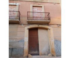 CASA PARA REFORMAR CON MUCHAS POSIBILIDADES