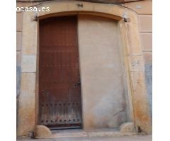 CASA PARA REFORMAR CON MUCHAS POSIBILIDADES