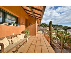 Torre Impecable con Mucho encanto en zona privilegiada