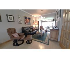 CHALET EN VENTA EN URBANIZACIÓN VALPARAÍSO