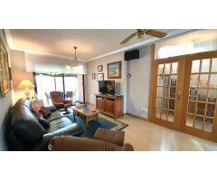 CHALET EN VENTA EN URBANIZACIÓN VALPARAÍSO
